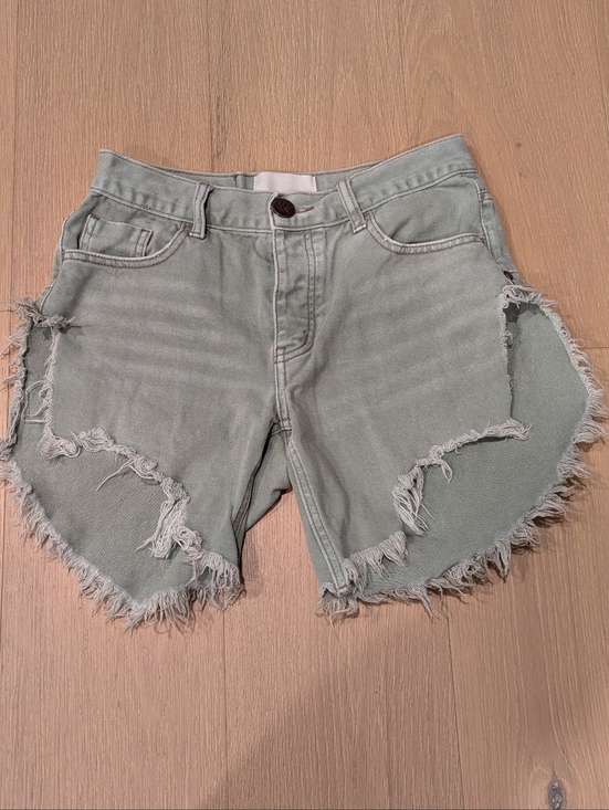 One Teaspoon Pants - Frayed Edge High-Rise Denim Shorts in Sage Green